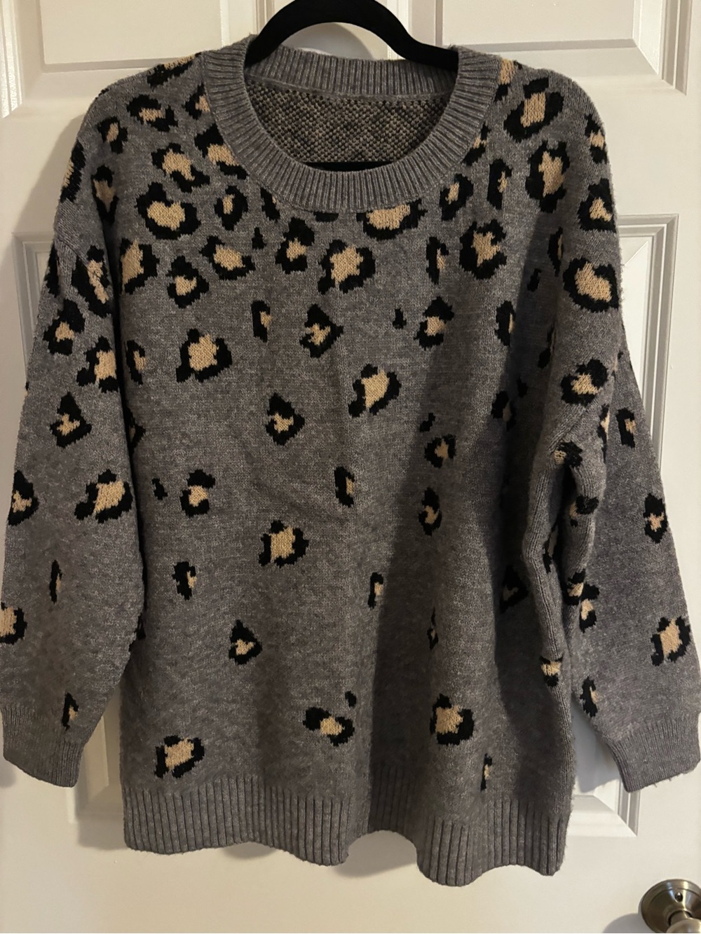 BloomChic Grey Leopard Print Crewneck Sweater